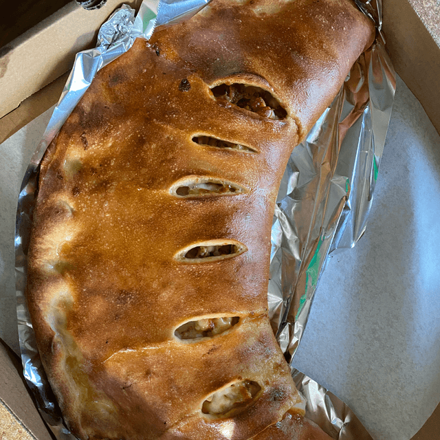 Da Meats Stromboli.