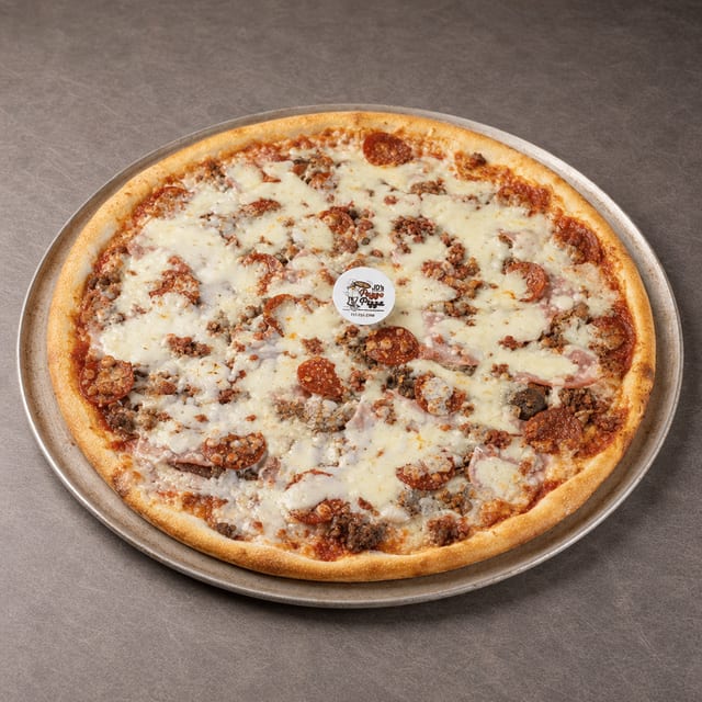 Da Meats Pizza.